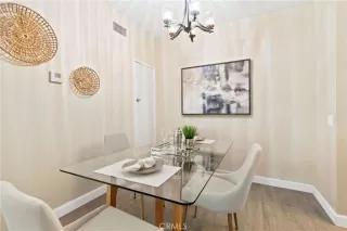 Photo #6: EV23193095 Listing 