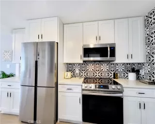 Photo #3: EV23215341 Listing 