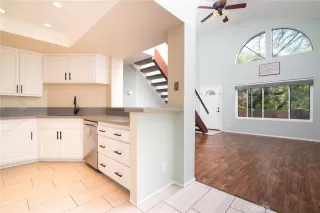 Photo #2: EV24040049 Listing 