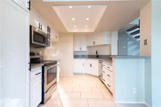 Photo #3: EV24040049 Listing 