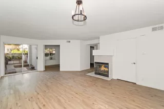 Photo #3: EV24176652 Listing 