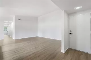 Photo #4: FR23200544 Listing 