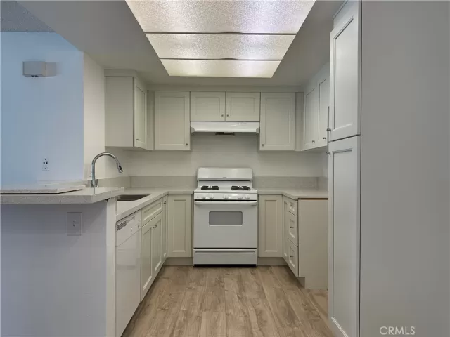 MLS: FR25081357 Condo For Sale