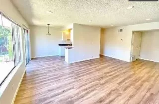 Photo #6: FR26005904 Listing 