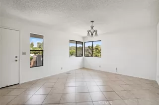 Photo #3: GD23085434 Listing