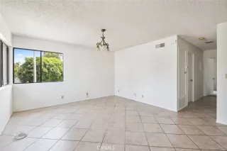 Photo #5: GD23085434 Listing