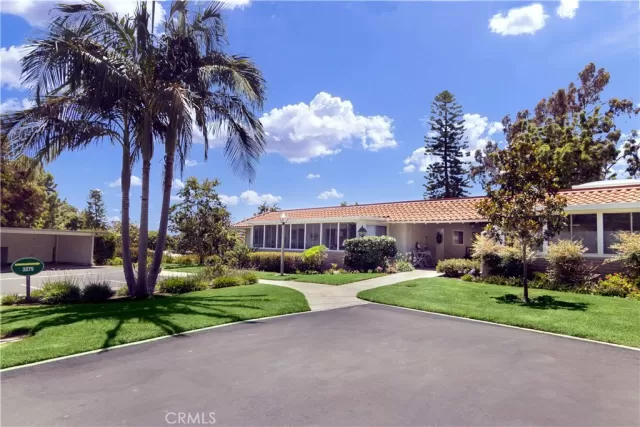 MLS: GD23112036 Condo For Sale