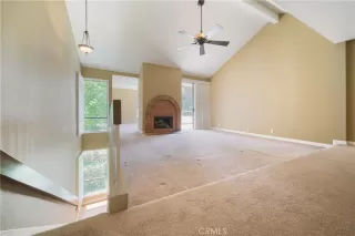 Photo #3: GD24137306 Listing