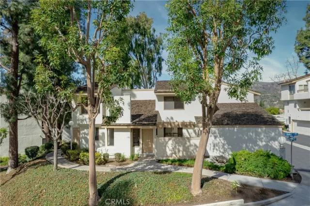 MLS: GD25024791 Condo For Sale