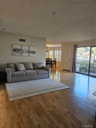 Photo #3: GD25026139 Listing 