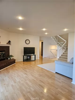 Photo #4: GD25026139 Listing 