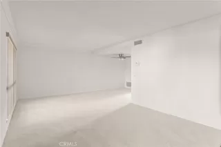 Photo #5: GD25257065 Listing 