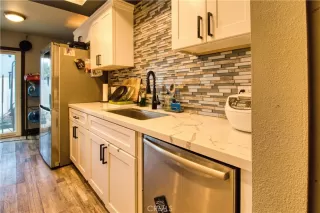 Photo #4: HD24055249 Listing 