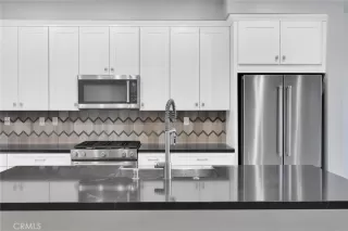 Photo #2: HD24128726 Listing 