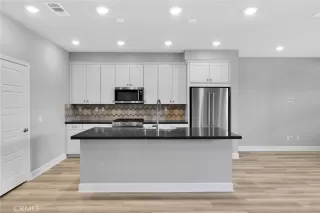 Photo #6: HD24128726 Listing 