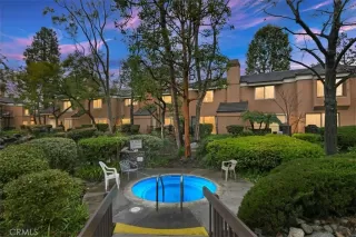 Photo #5: HD25032223 Listing 