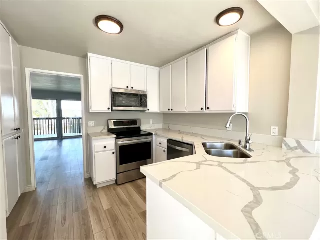 MLS: IG22142848 Condo For Sale