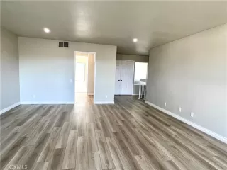 Photo #6: IG22142848 Listing 