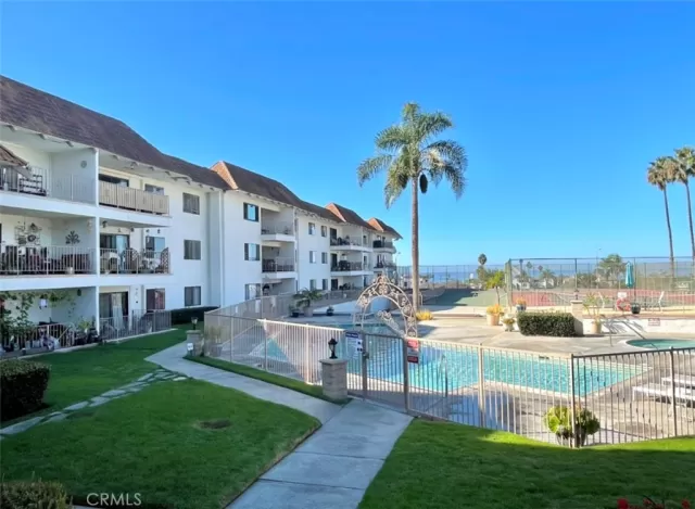 MLS: IG22232721 Condo For Sale