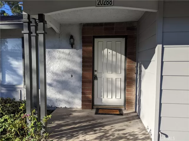 MLS: IG22260745 Condo For Sale