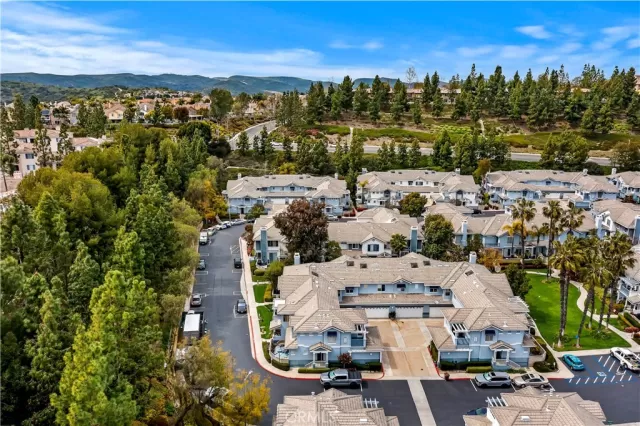 MLS: IG23001684 Condo For Sale