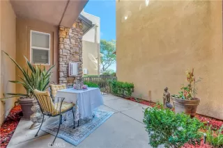 Photo #3: IG23023270 Listing