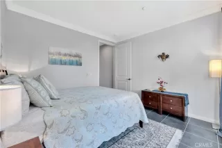 Photo #6: IG23023270 Listing