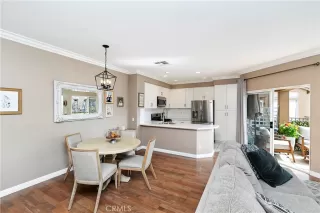 Photo #6: IG23040193 Listing