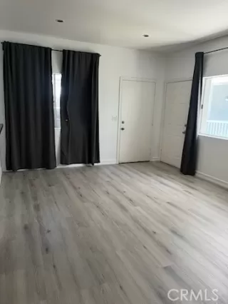 Photo #4: IG23065619 Listing