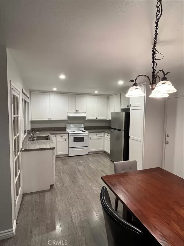 MLS: IG23089835 Condo For Sale