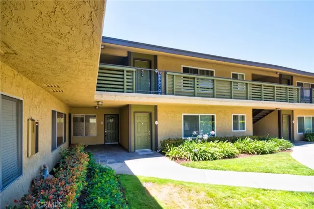 MLS: IG23122479 Condo For Sale