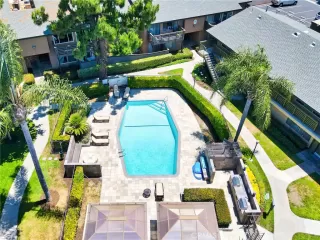 Photo #2: IG23122479 Listing 