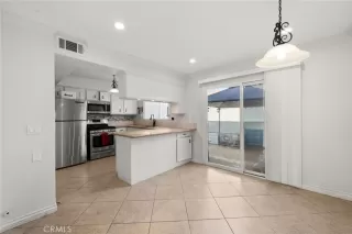 Photo #6: IG23123852 Listing 