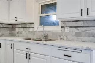 Photo #5: IG23155010 Listing 