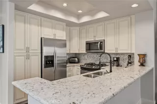 Photo #6: IG23156171 Listing