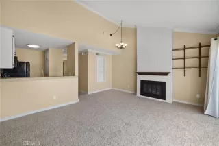 Photo #6: IG23156396 Listing