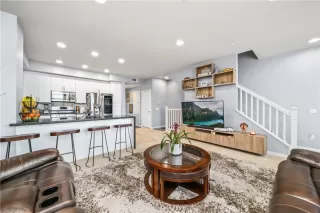 Photo #4: IG23161333 Listing 