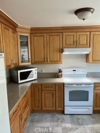 Photo #3: IG23203690 Listing 