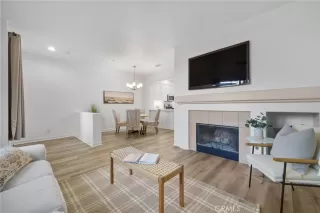 Photo #3: IG23208829 Listing