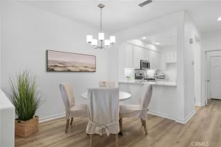 Photo #5: IG23208829 Listing