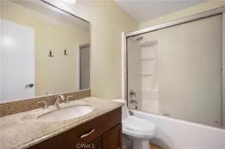 Photo #3: IG23212381 Listing