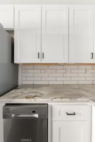 Photo #2: IG24030267 Listing