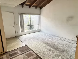 Photo #5: IG24058776 Listing