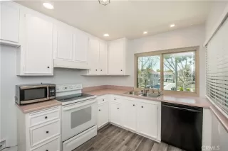 Photo #3: IG24072751 Listing 