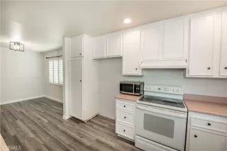 Photo #4: IG24072751 Listing 