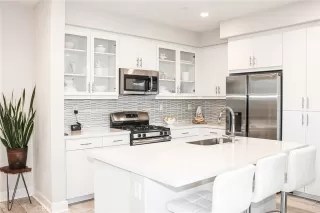 Photo #6: IG24078847 Listing