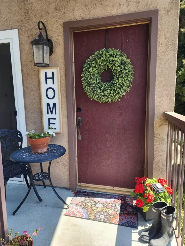 MLS: IG24097954 Condo For Sale