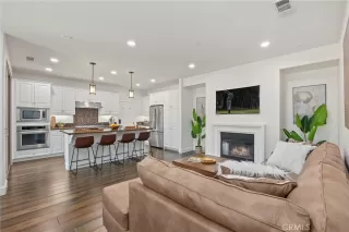 Photo #4: IG24111721 Listing