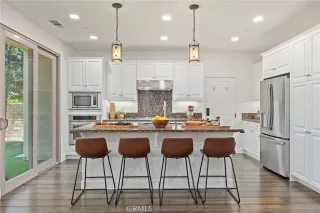 Photo #5: IG24111721 Listing