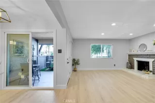 Photo #4: IG24125048 Listing